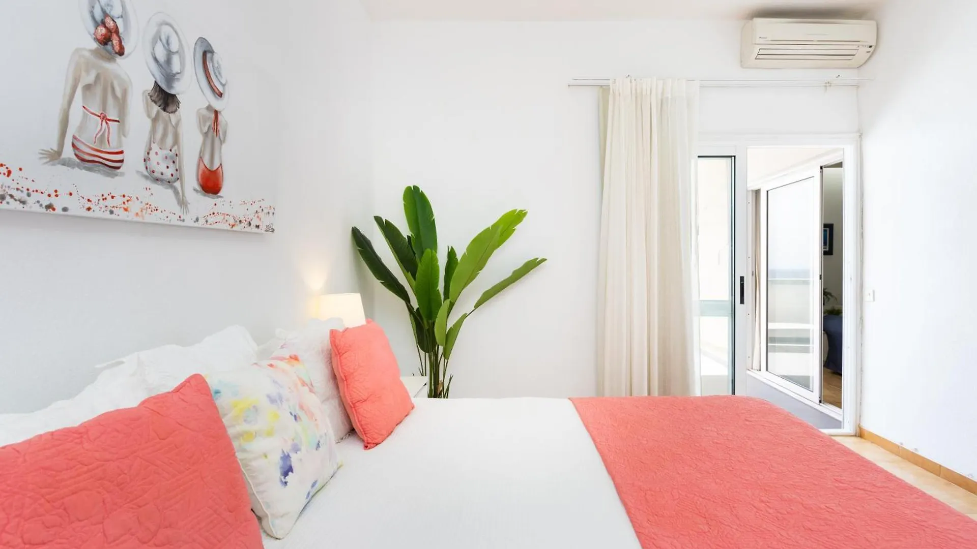 Frontline Beach Apartment San Andres